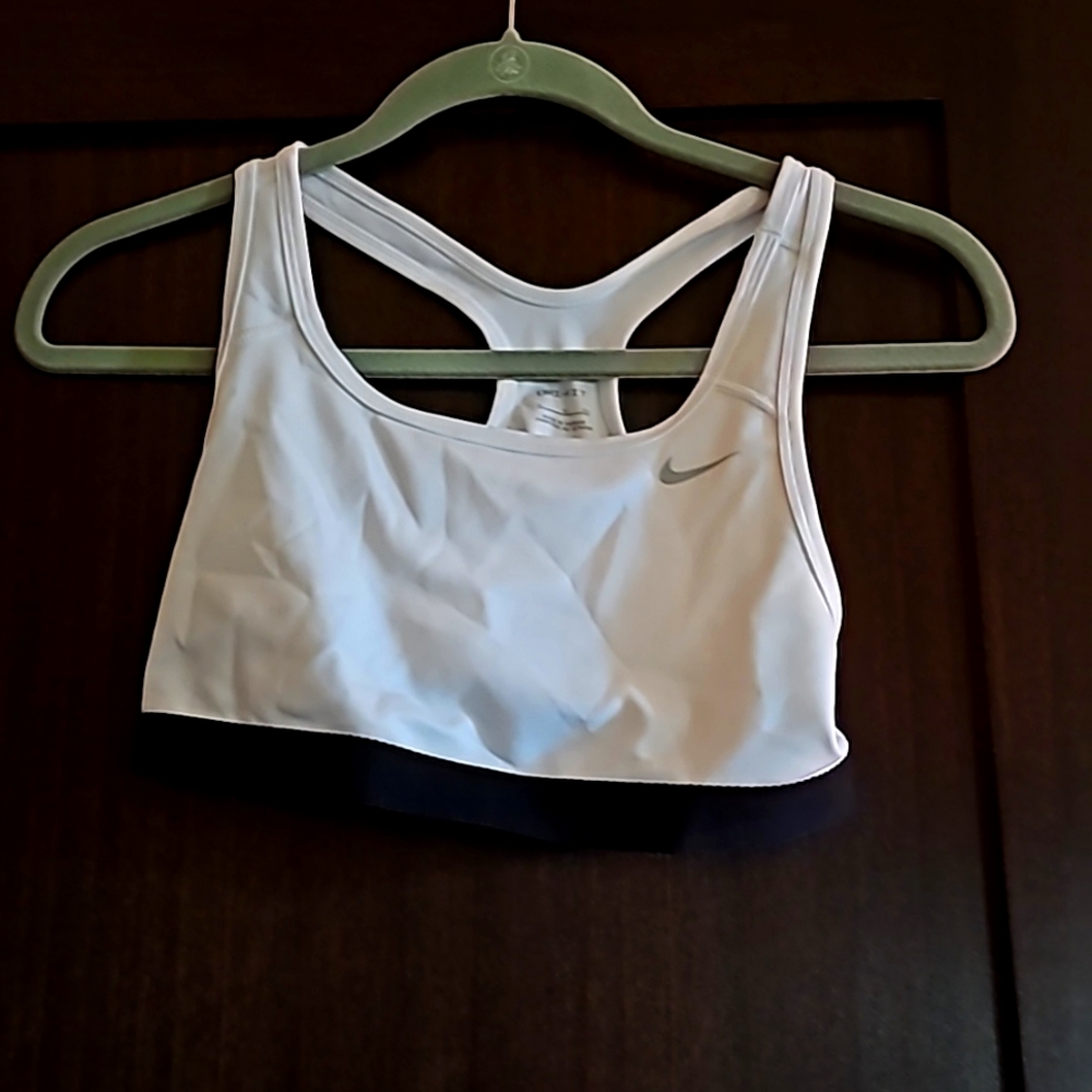 Girls XL Nike sports bra
